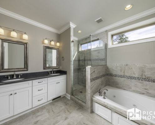 Pickett Custom Homes Bathroom Gallery